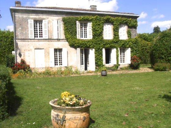 Très belle propriété rurale Varzay, Varzay, France, — Varzay — France