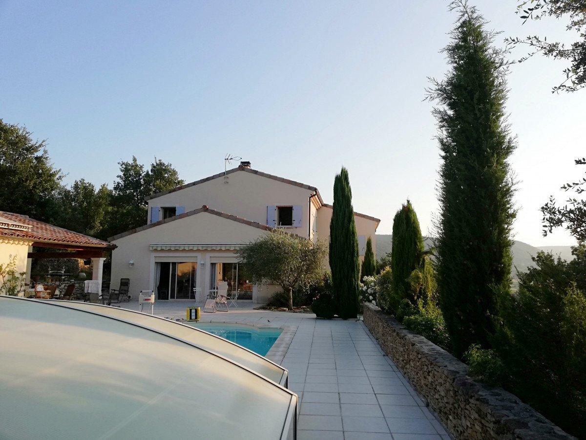 Belle maison dans l Ardèche, proche Montélimar — Saint montan — France